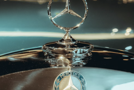 The Brand Doctor … Mercedes Benz at the crossroads. How can it leverage legacy and engineering in a new world of software and sustainable mobility, to reinvent itself?