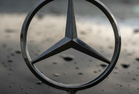 The Brand Doctor … Mercedes Benz at the crossroads. How can it leverage legacy and engineering in a new world of software and sustainable mobility, to reinvent itself?