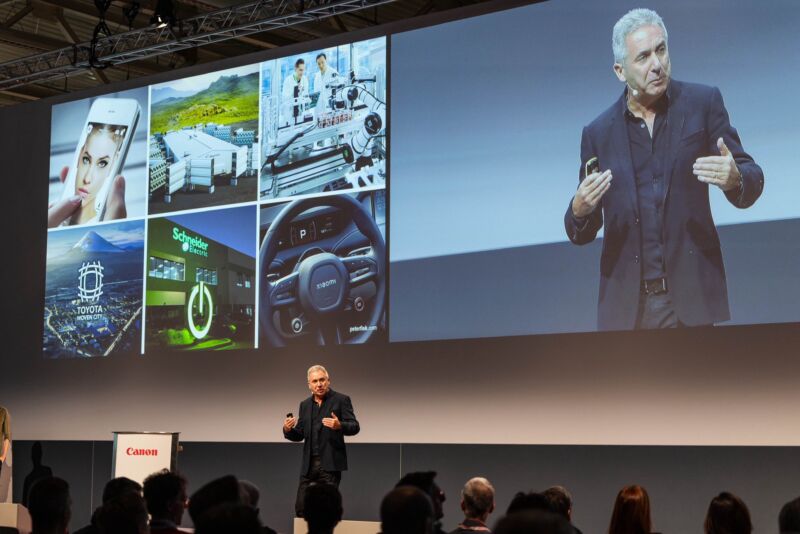 Image for the Tweet beginning: Future Book Forum 2025 …